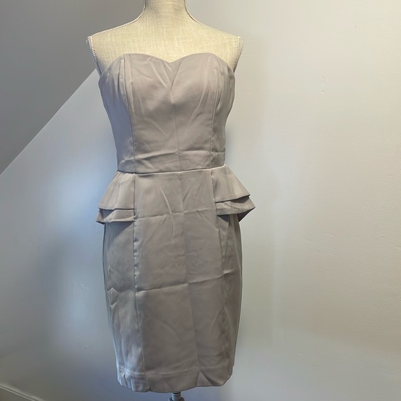 H&M Strapless Lined Dress with Peplum detail. Size 10, Color Grey - Picture 2 of 16